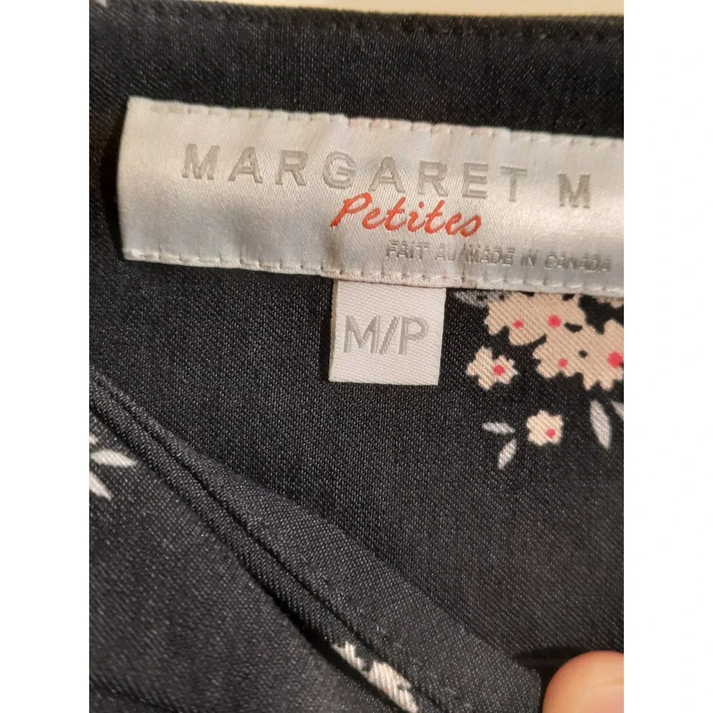 Margaret M Petite Stretch Straight Skirt size M - Picture 3 of 3
